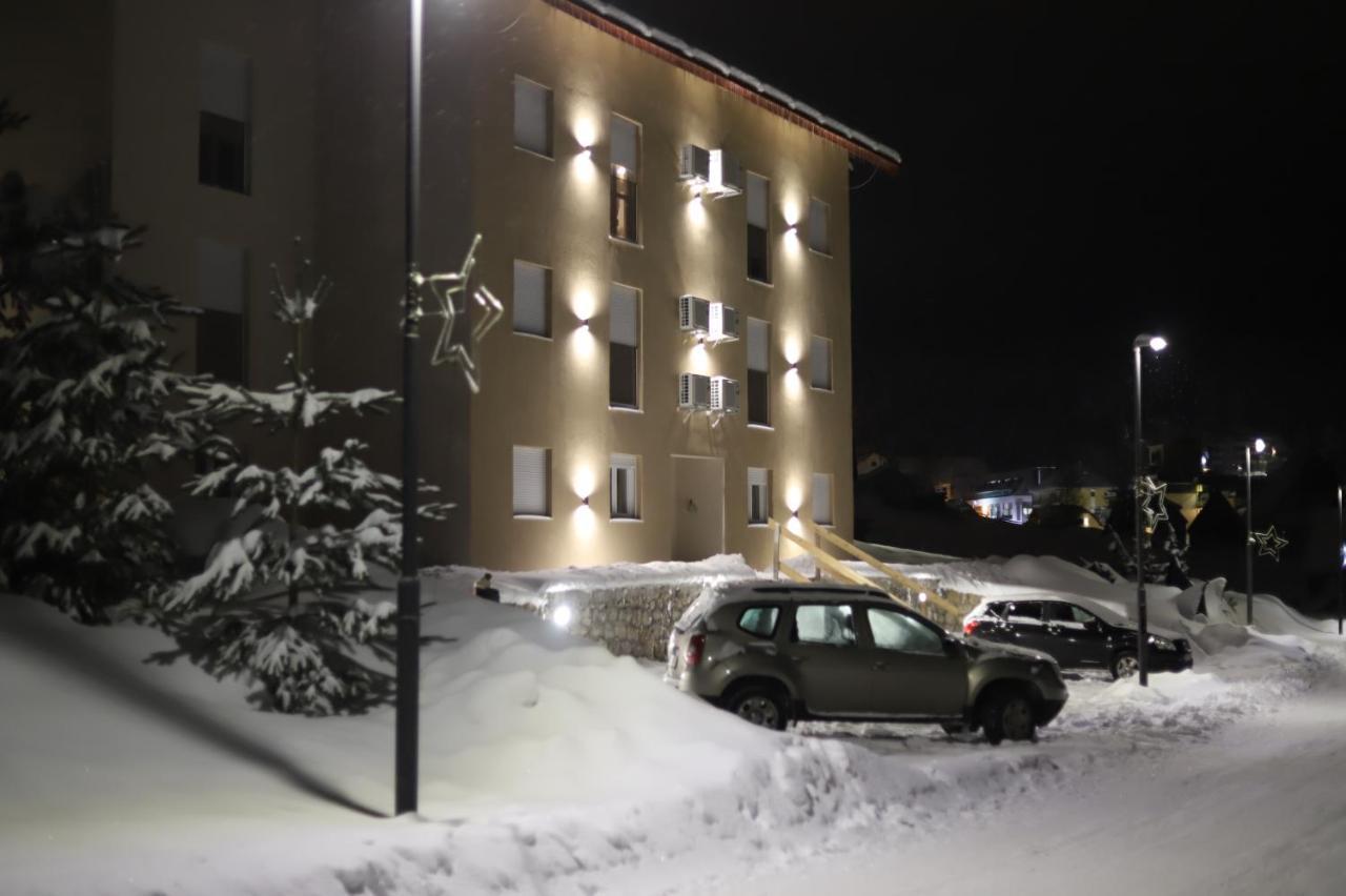 Apartmani Zabljak Hills المظهر الخارجي الصورة