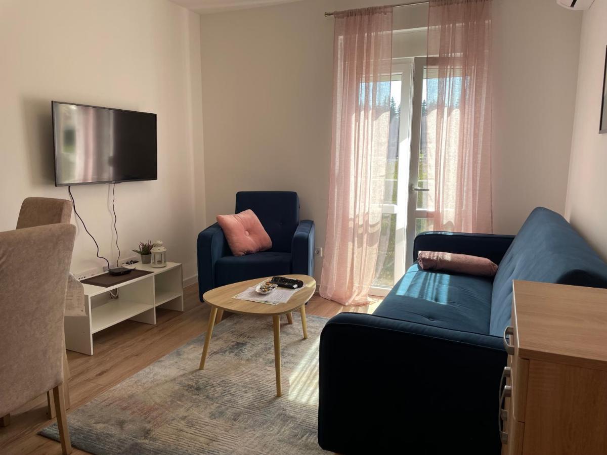 Apartmani Zabljak Hills المظهر الخارجي الصورة